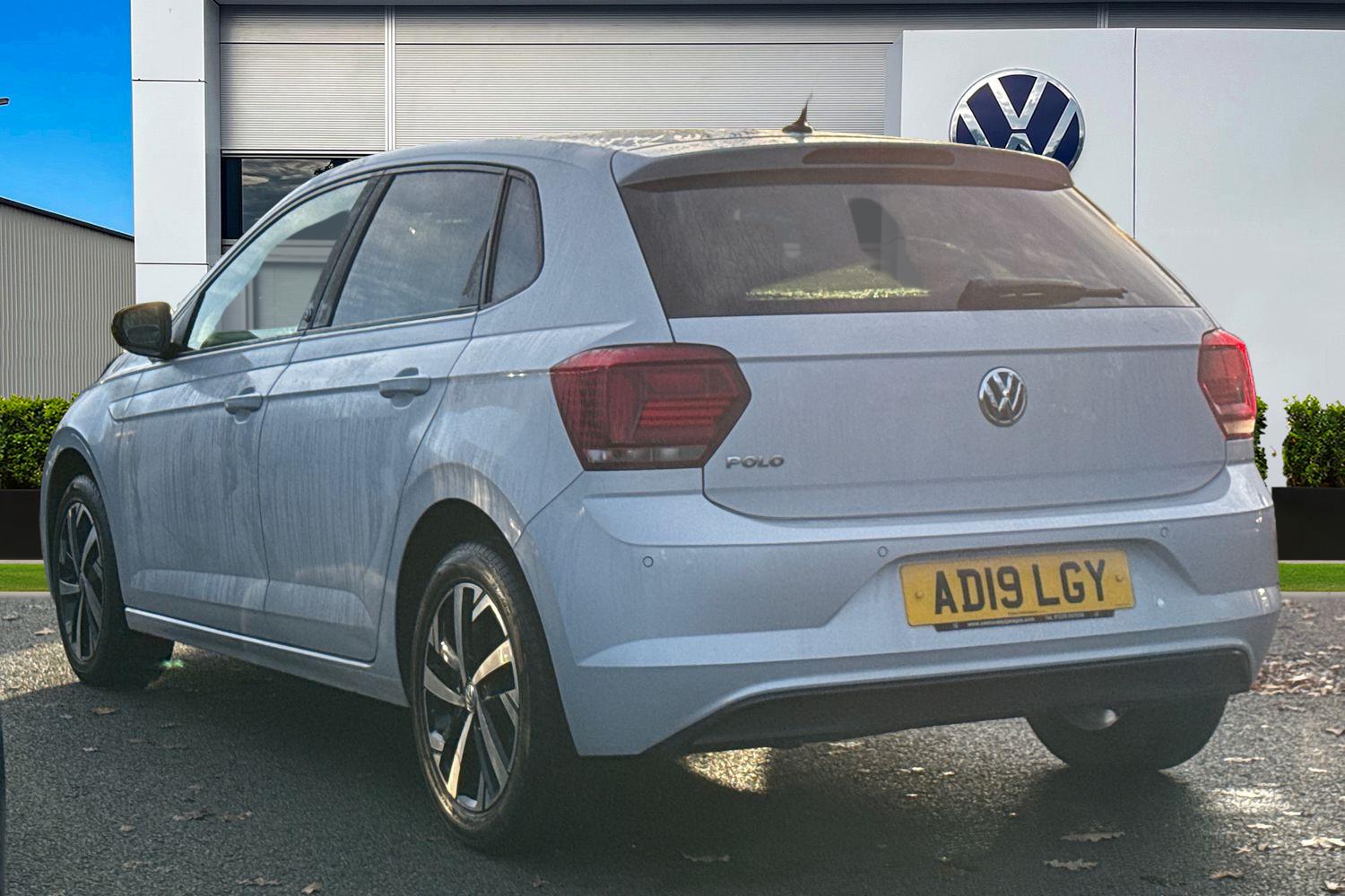 Used Volkswagen Polo 2019 for sale - 76909448: Photo 2