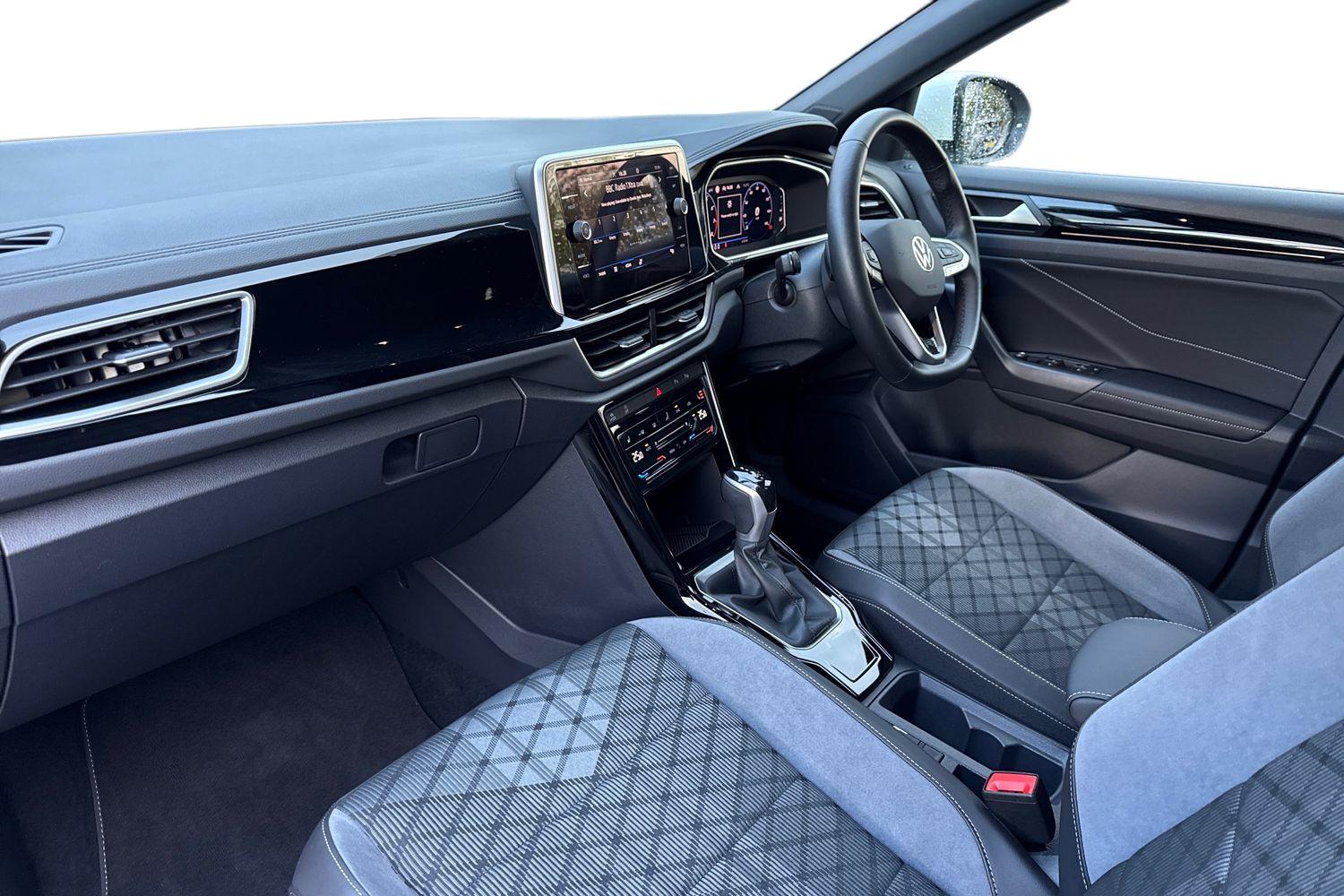 Used Volkswagen T-Roc 2024 for sale - 76374723: Photo 15