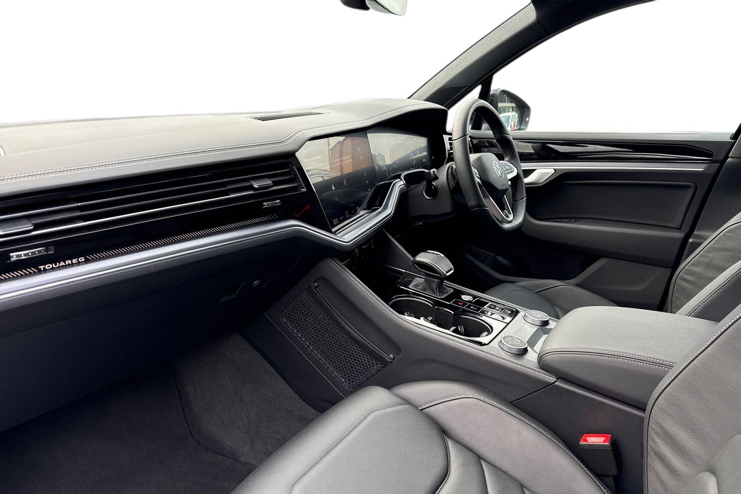 Used Volkswagen Touareg 2025 for sale - 77615849: Photo 15