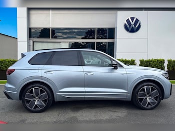 Used Volkswagen Touareg 2025 for sale - 77615849: Photo