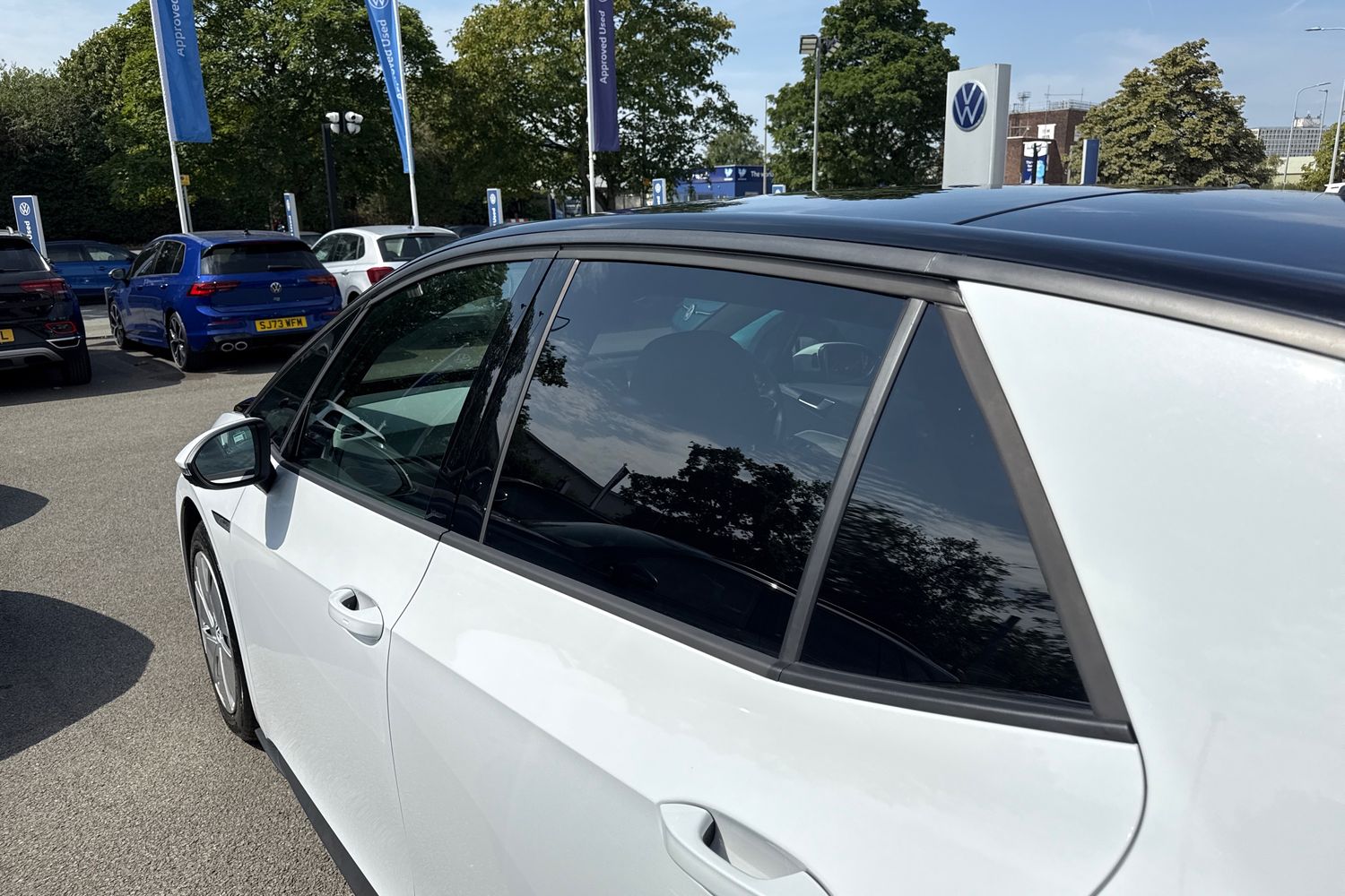 Vehicle 28