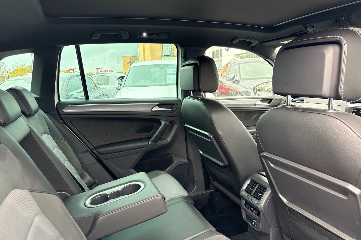 Used Volkswagen Tiguan 2017 for sale - 76368626: Photo 36