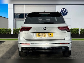Used Volkswagen Tiguan 2017 for sale - 76368626: Photo