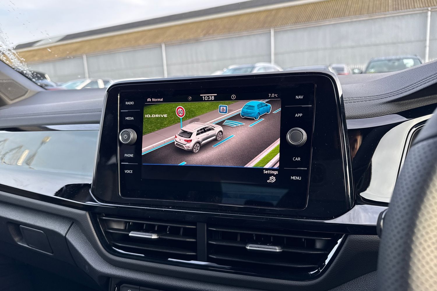 Used Volkswagen T-Roc 2026 for sale - 77943709: Photo 48