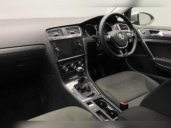 Used Volkswagen Golf 2020 for sale - 78210869: Photo