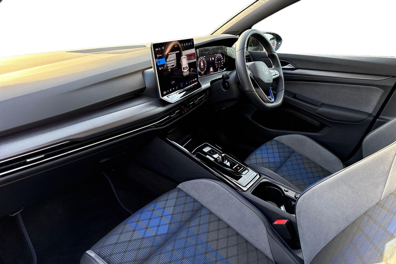 Used Volkswagen Golf 2025 for sale - 77112645: Photo 15