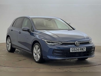 Used Volkswagen Golf 2024 for sale - 76469281: Photo