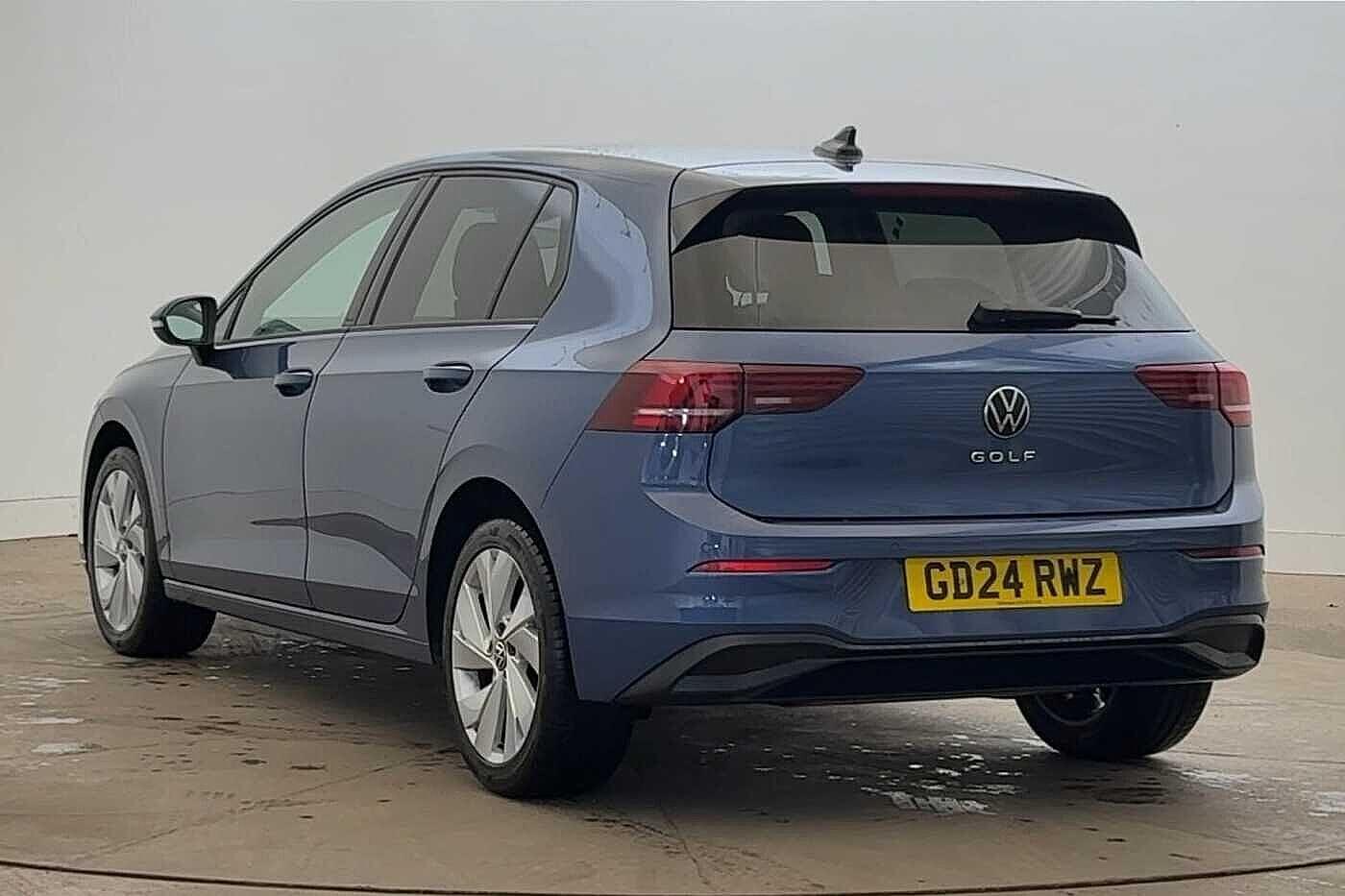 Used Volkswagen Golf 2024 for sale - 76469281: Photo 3