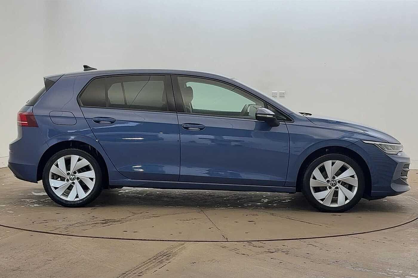 Used Volkswagen Golf 2024 for sale - 76469281: Photo 4