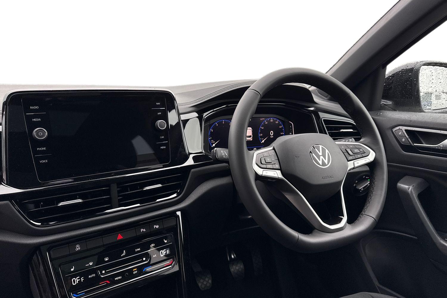 Used Volkswagen T-Roc 2025 for sale - 76896144: Photo 17