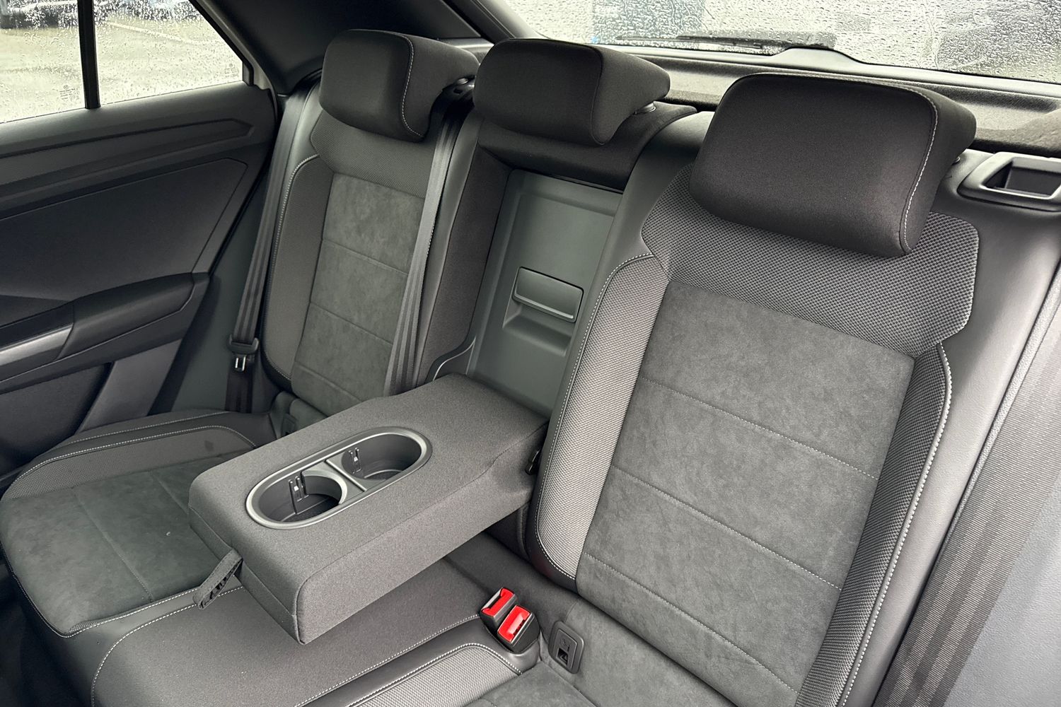 Used Volkswagen T-Roc 2025 for sale - 76896144: Photo 18