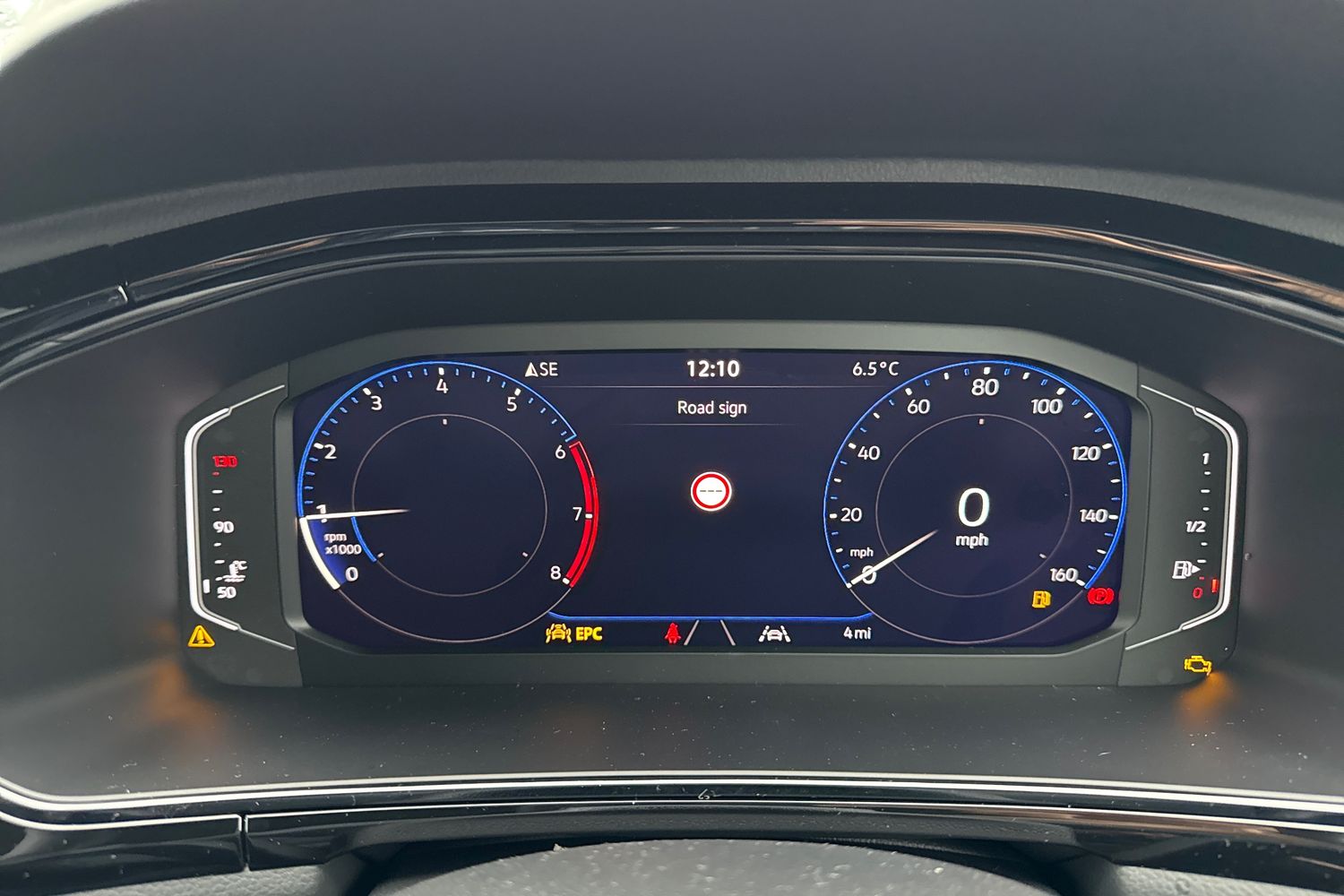 Used Volkswagen T-Roc 2025 for sale - 76896144: Photo 33