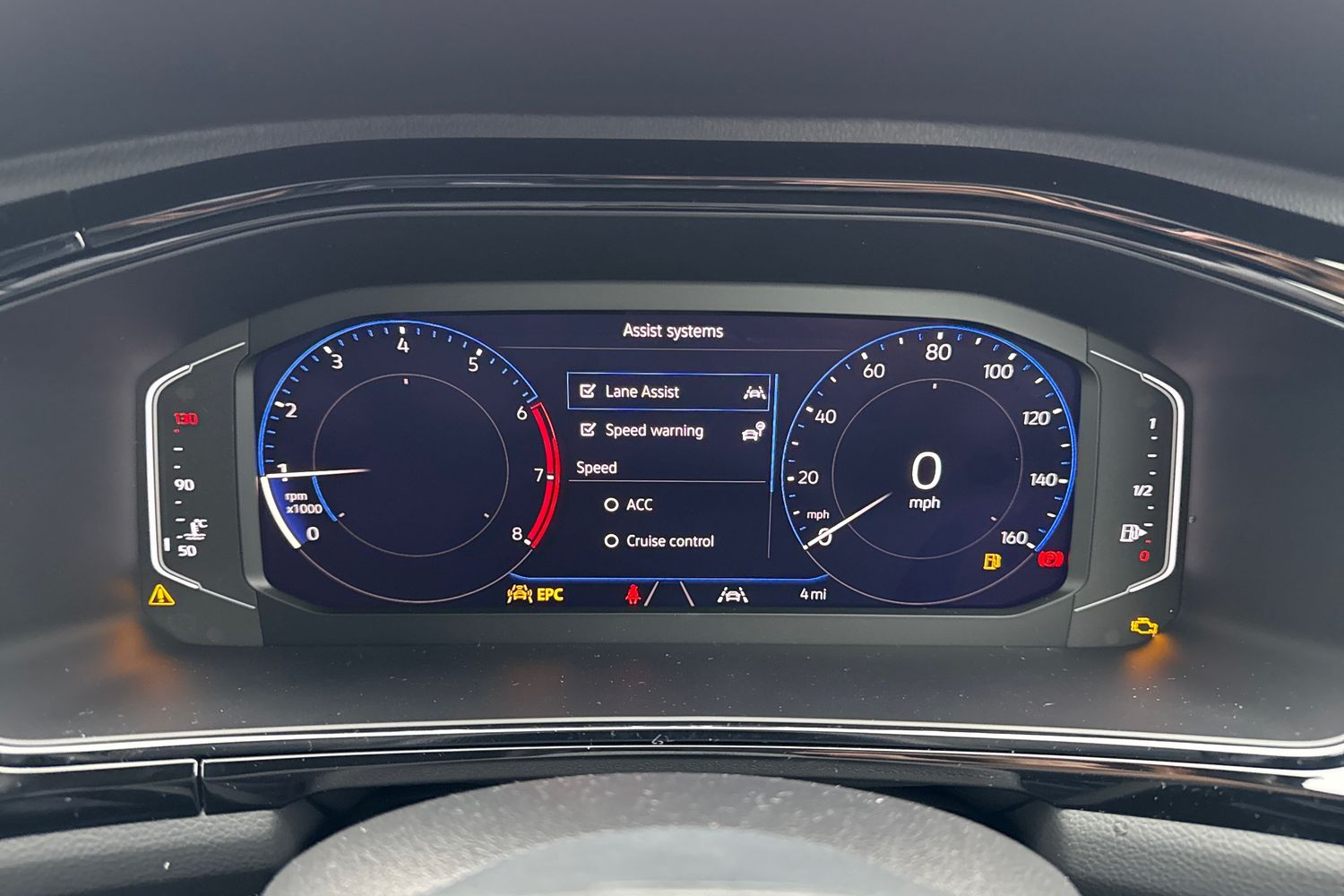 Used Volkswagen T-Roc 2025 for sale - 76896144: Photo 34