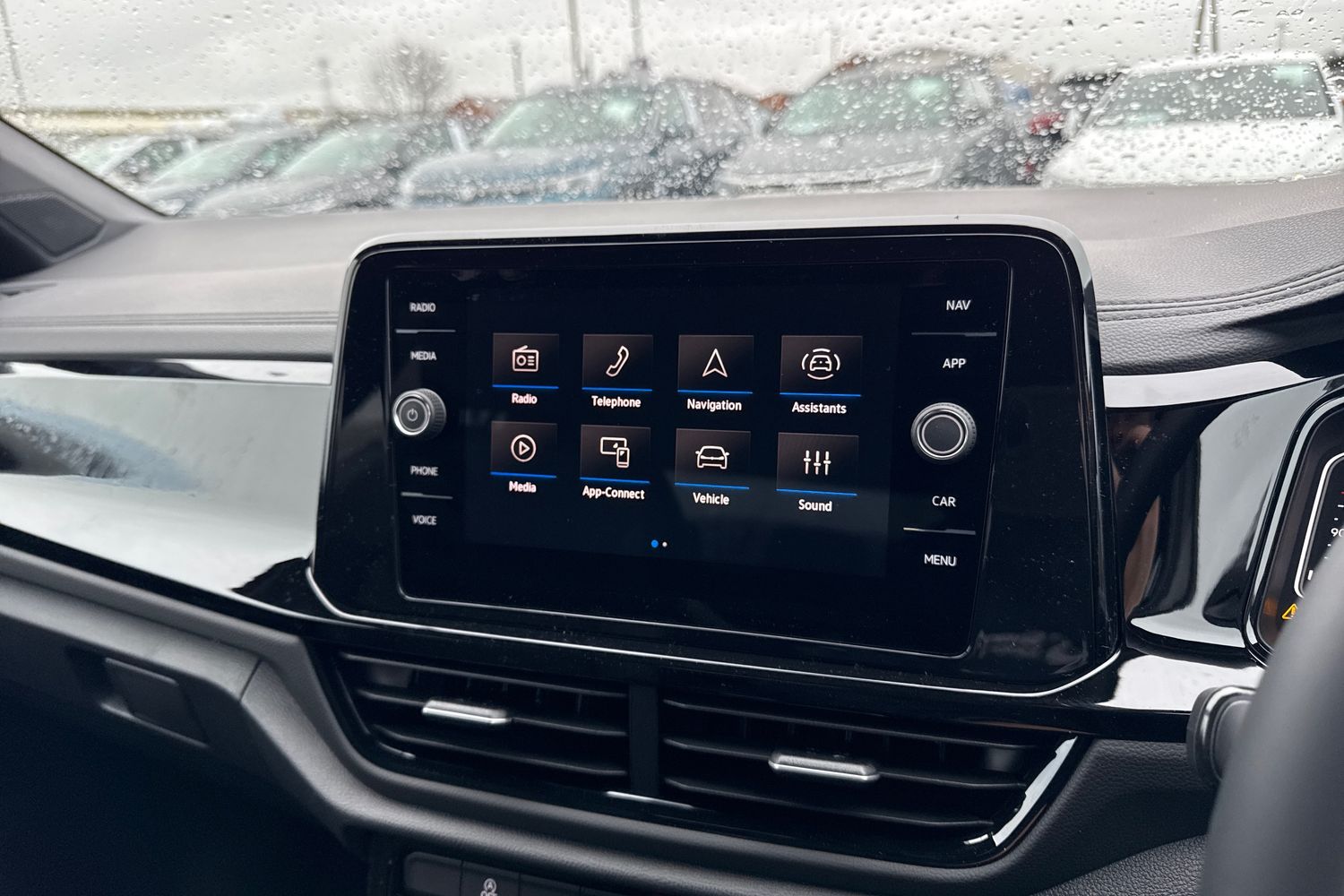 Used Volkswagen T-Roc 2025 for sale - 76896144: Photo 43