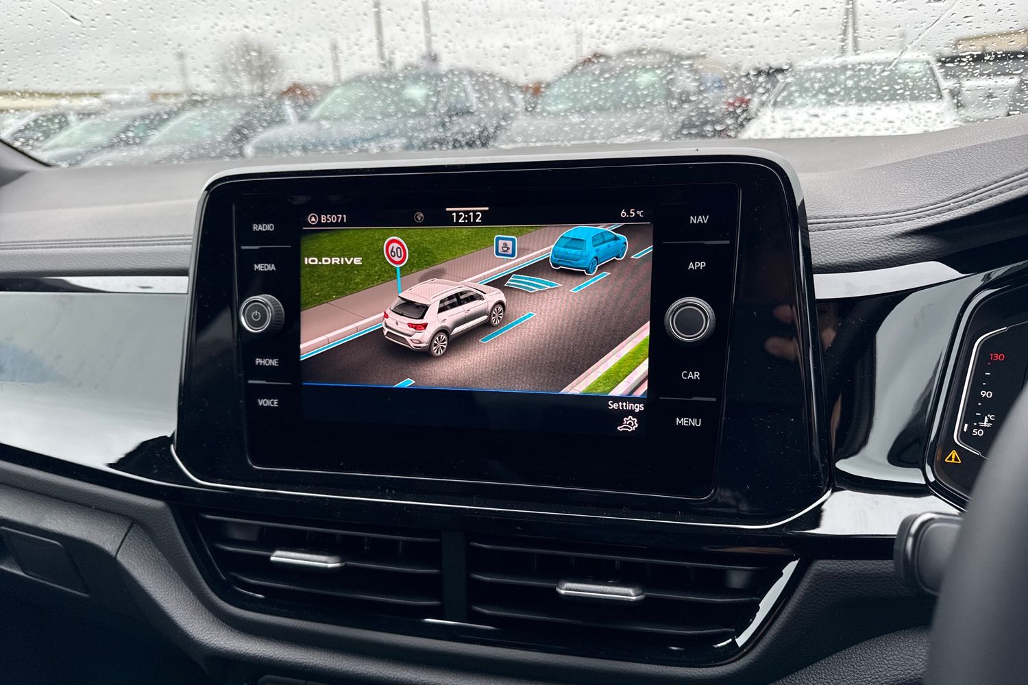 Used Volkswagen T-Roc 2025 for sale - 76896144: Photo 49