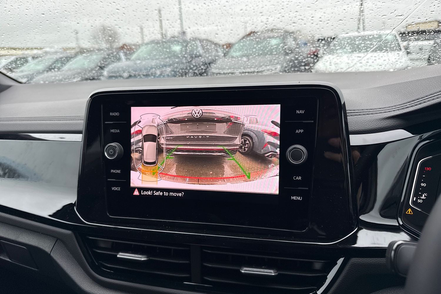 Used Volkswagen T-Roc 2025 for sale - 76896144: Photo 52