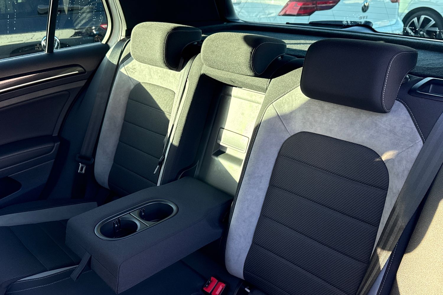 Used Volkswagen Golf 2017 for sale - 77135289: Photo 19