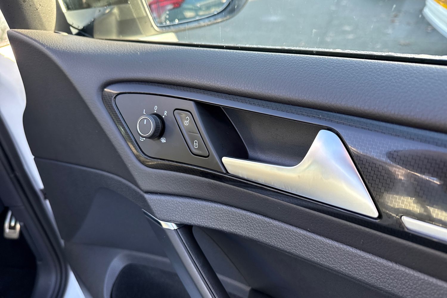 Used Volkswagen Golf 2017 for sale - 77135289: Photo 21