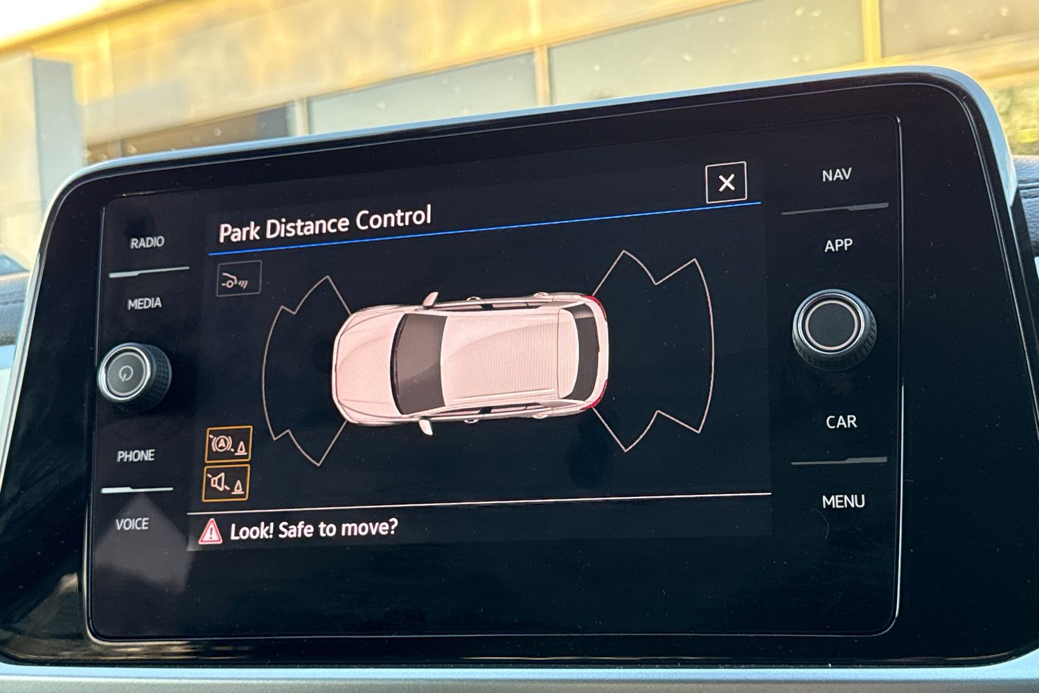 Used Volkswagen T-Roc 2025 for sale - 76411758: Photo 30