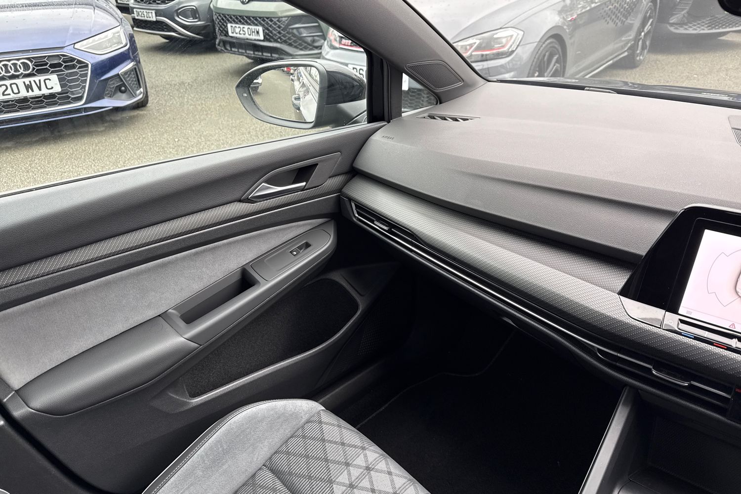 Used Volkswagen Golf 2022 for sale - 77798421: Photo 20