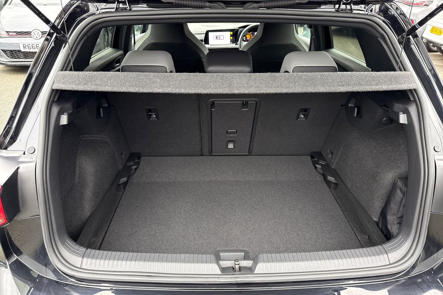 Used Volkswagen Golf 2022 for sale - 77798421: Photo 7