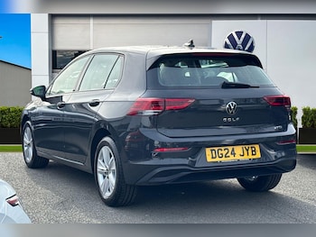 Used Volkswagen Golf 2024 for sale - 78282531: Photo