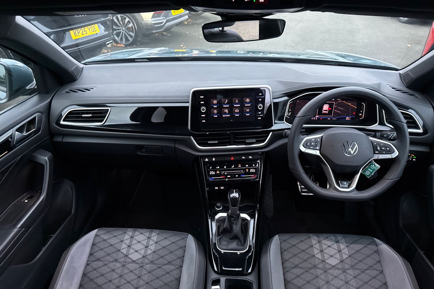 Used Volkswagen T-Roc 2025 for sale - 76469323: Photo 39