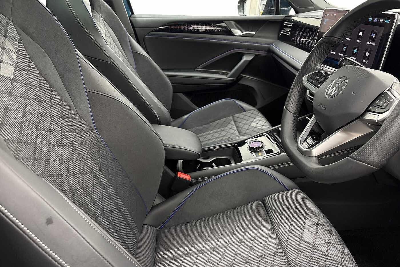 Used Volkswagen Tiguan 2025 for sale - 77951748: Photo 11