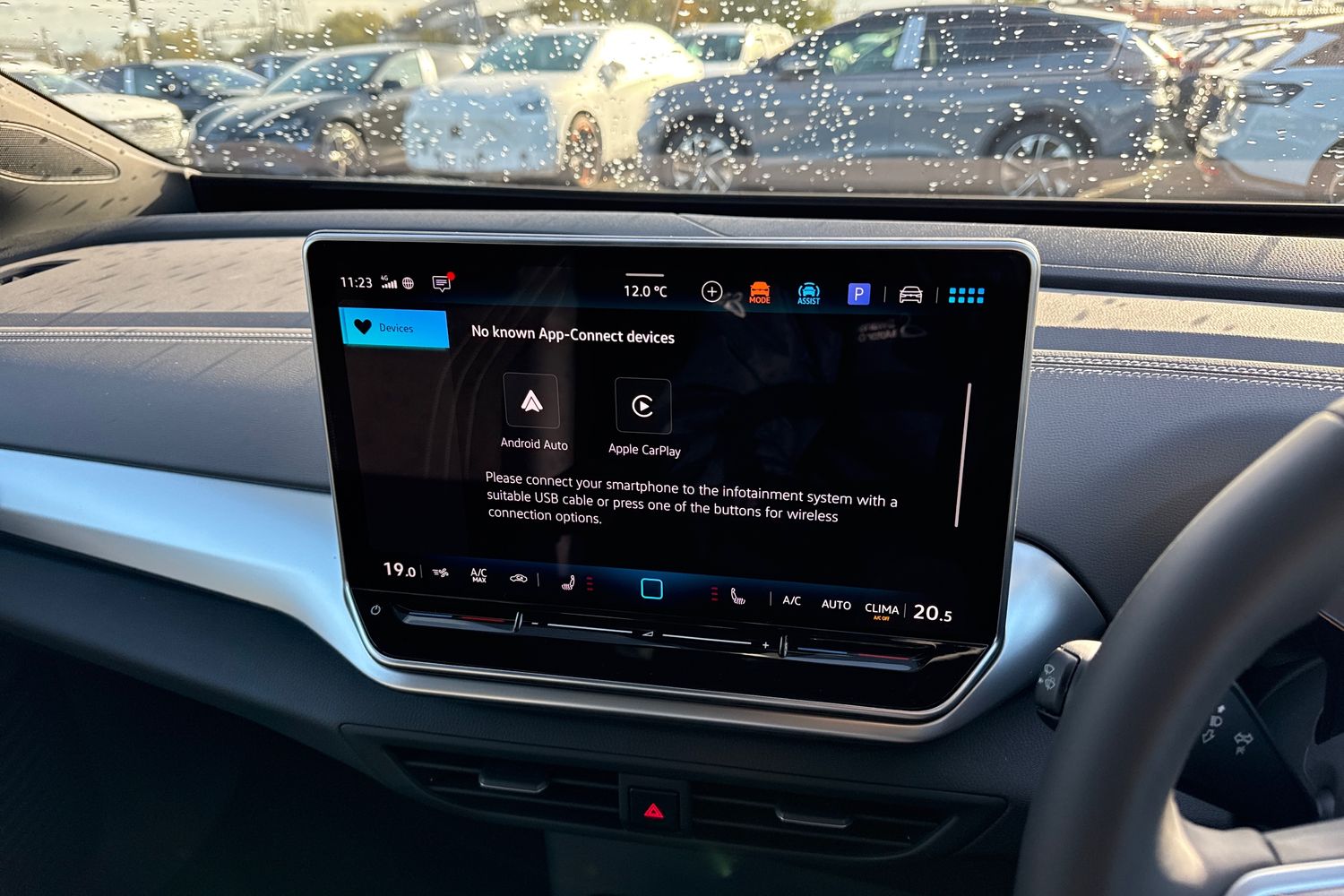 Used Volkswagen ID.4 2025 for sale - 76385411: Photo 41