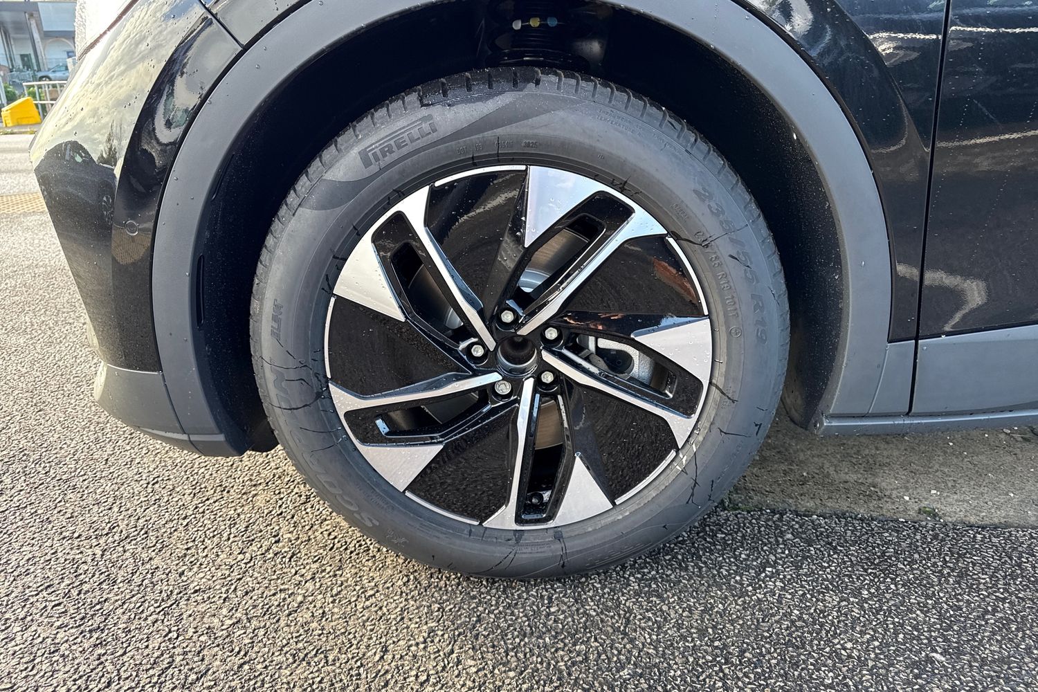 Used Volkswagen ID.4 2025 for sale - 76385411: Photo 9