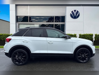 Used Volkswagen T-Roc 2022 for sale - 78876052: Photo