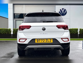 Used Volkswagen T-Roc 2022 for sale - 78876052: Photo