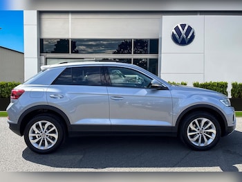 Used Volkswagen T-Roc 2025 for sale - 79503528: Photo