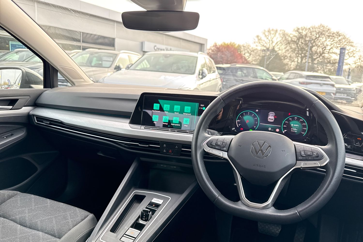 Used Volkswagen Golf 2024 for sale - 77963422: Photo 35