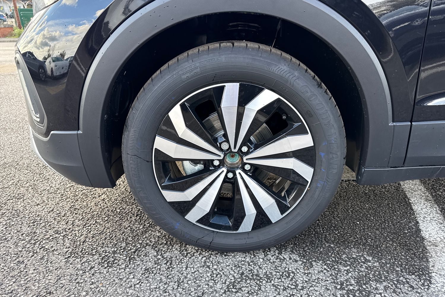 Used Volkswagen T-Cross 2025 for sale - 76374775: Photo 9