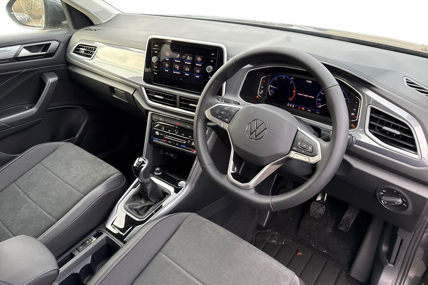 Used Volkswagen T-Roc 2025 for sale - 76805250: Photo 13