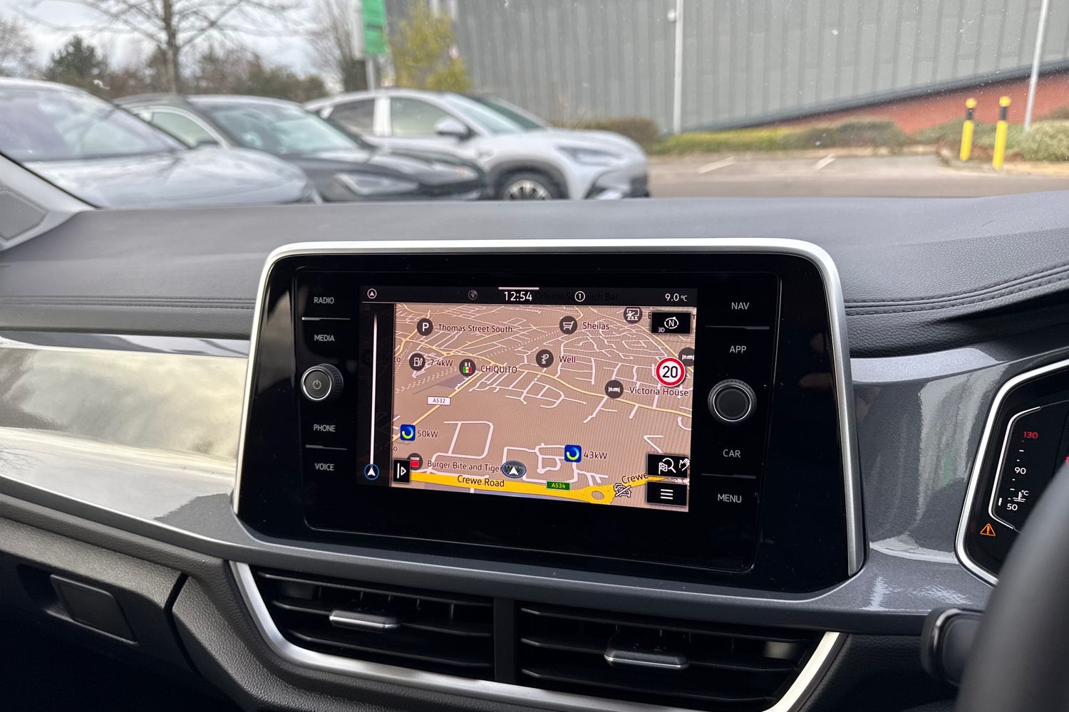 Used Volkswagen T-Roc 2025 for sale - 76805250: Photo 16