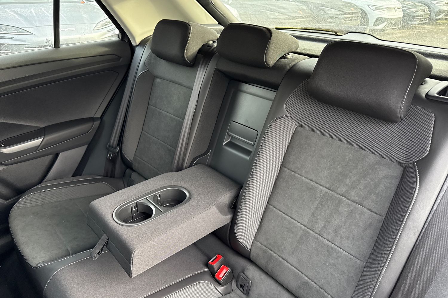 Used Volkswagen T-Roc 2025 for sale - 76805250: Photo 18