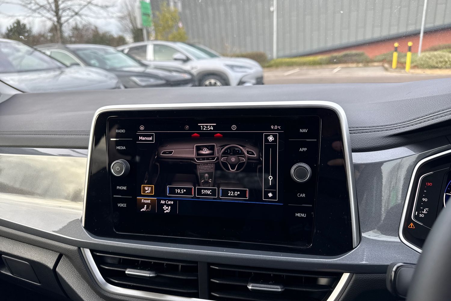 Used Volkswagen T-Roc 2025 for sale - 76805250: Photo 21