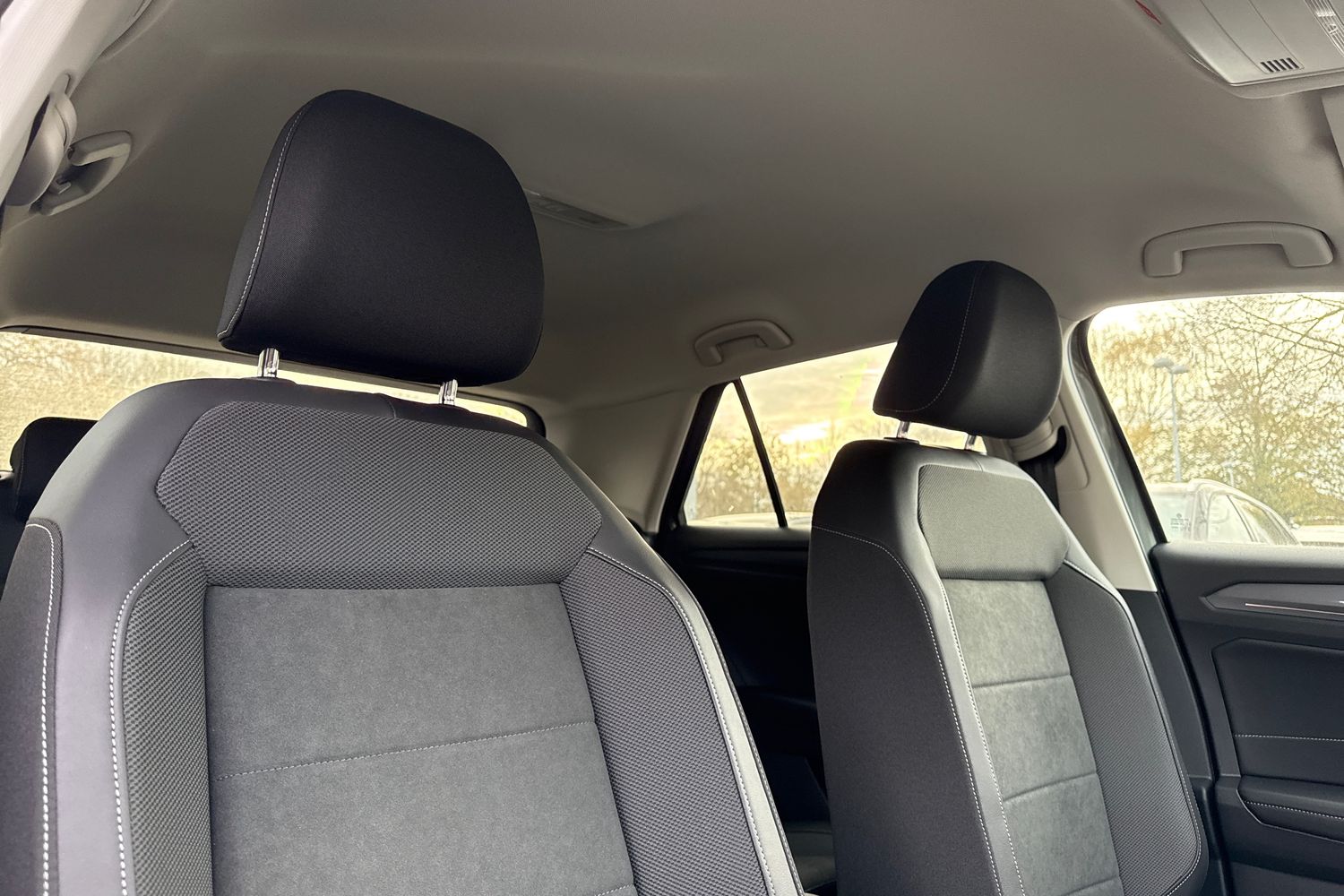 Used Volkswagen T-Roc 2025 for sale - 76805250: Photo 23