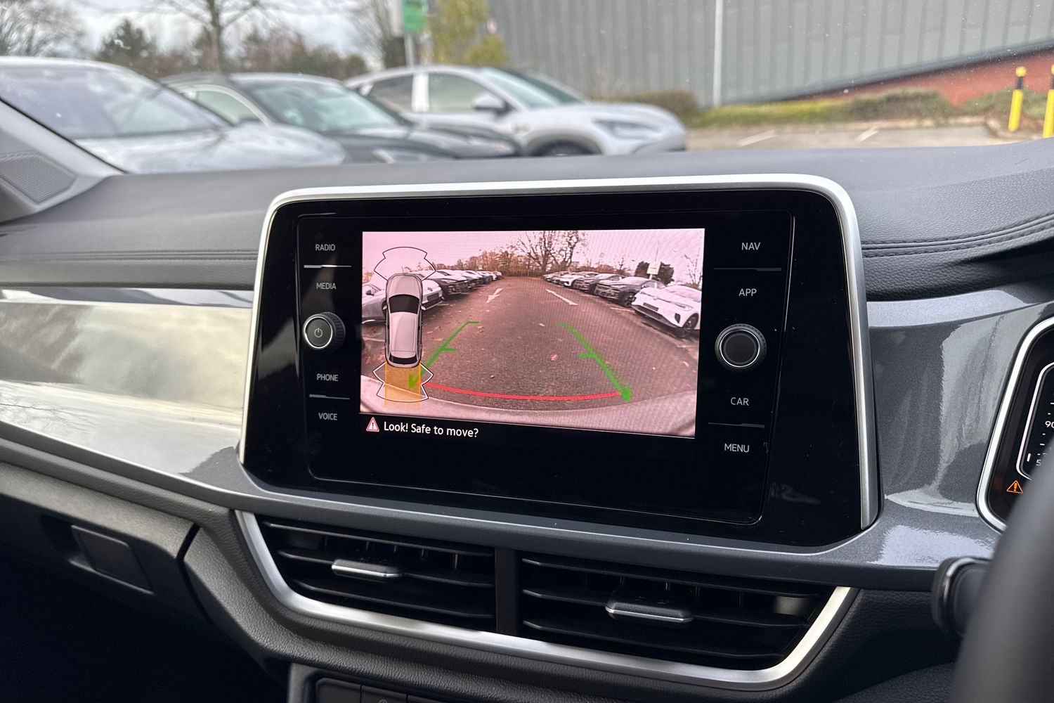 Used Volkswagen T-Roc 2025 for sale - 76805250: Photo 49