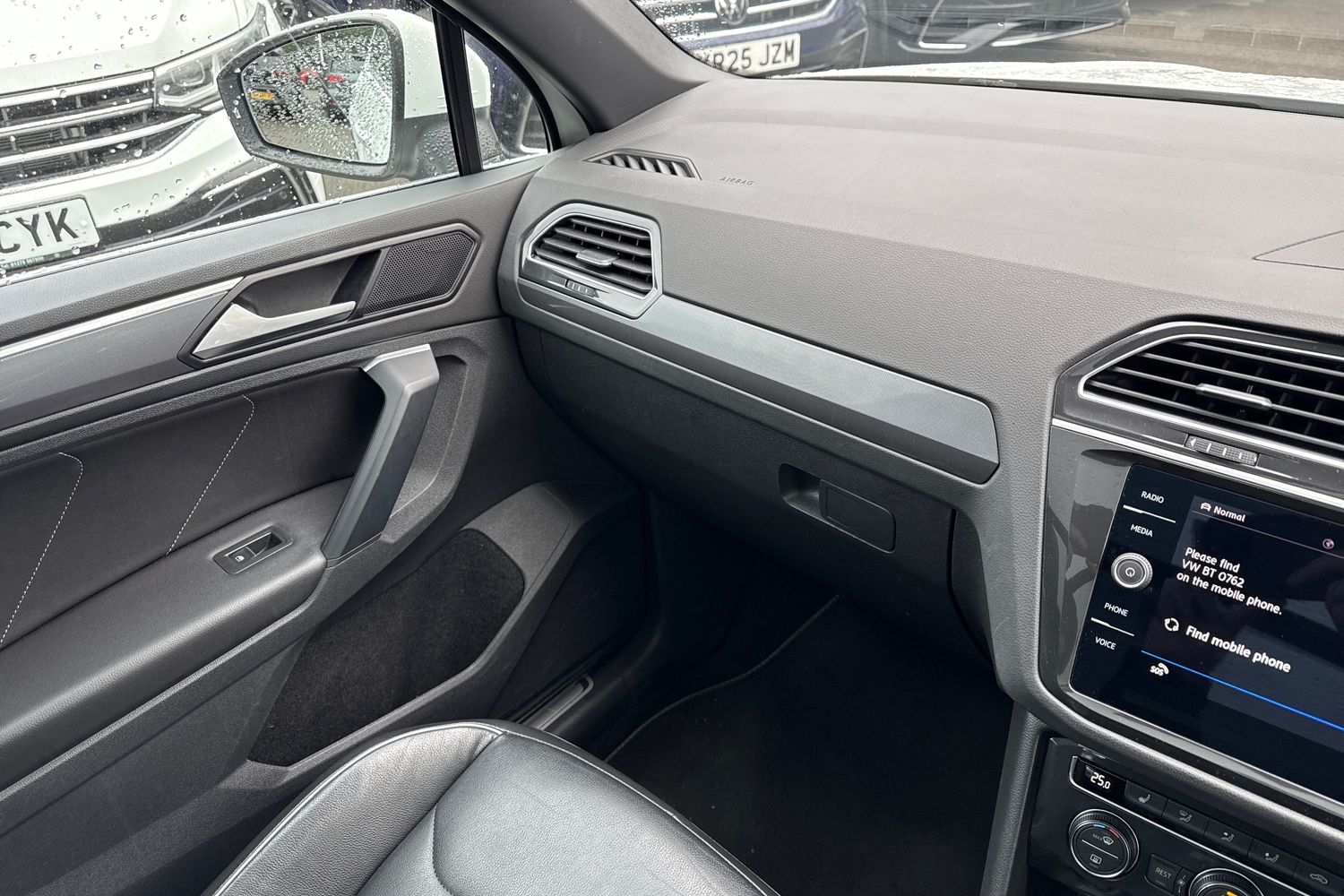 Used Volkswagen Tiguan 2020 for sale - 76207127: Photo 19