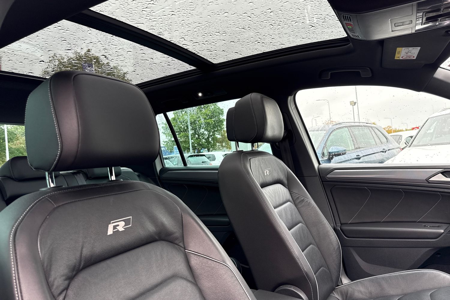 Used Volkswagen Tiguan 2020 for sale - 76207127: Photo 23