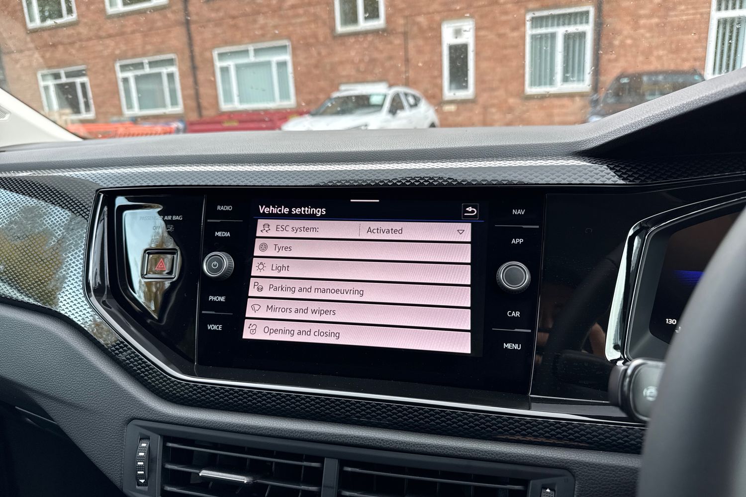 Used Volkswagen Taigo 2025 for sale - 76405959: Photo 43