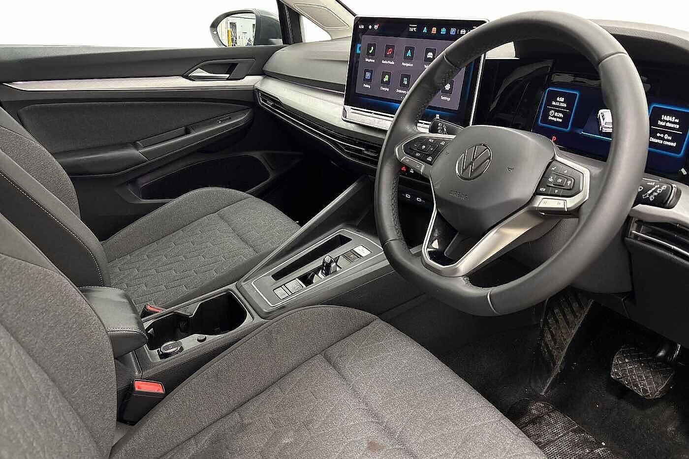 Used Volkswagen Golf 2025 for sale - 77951777: Photo 6