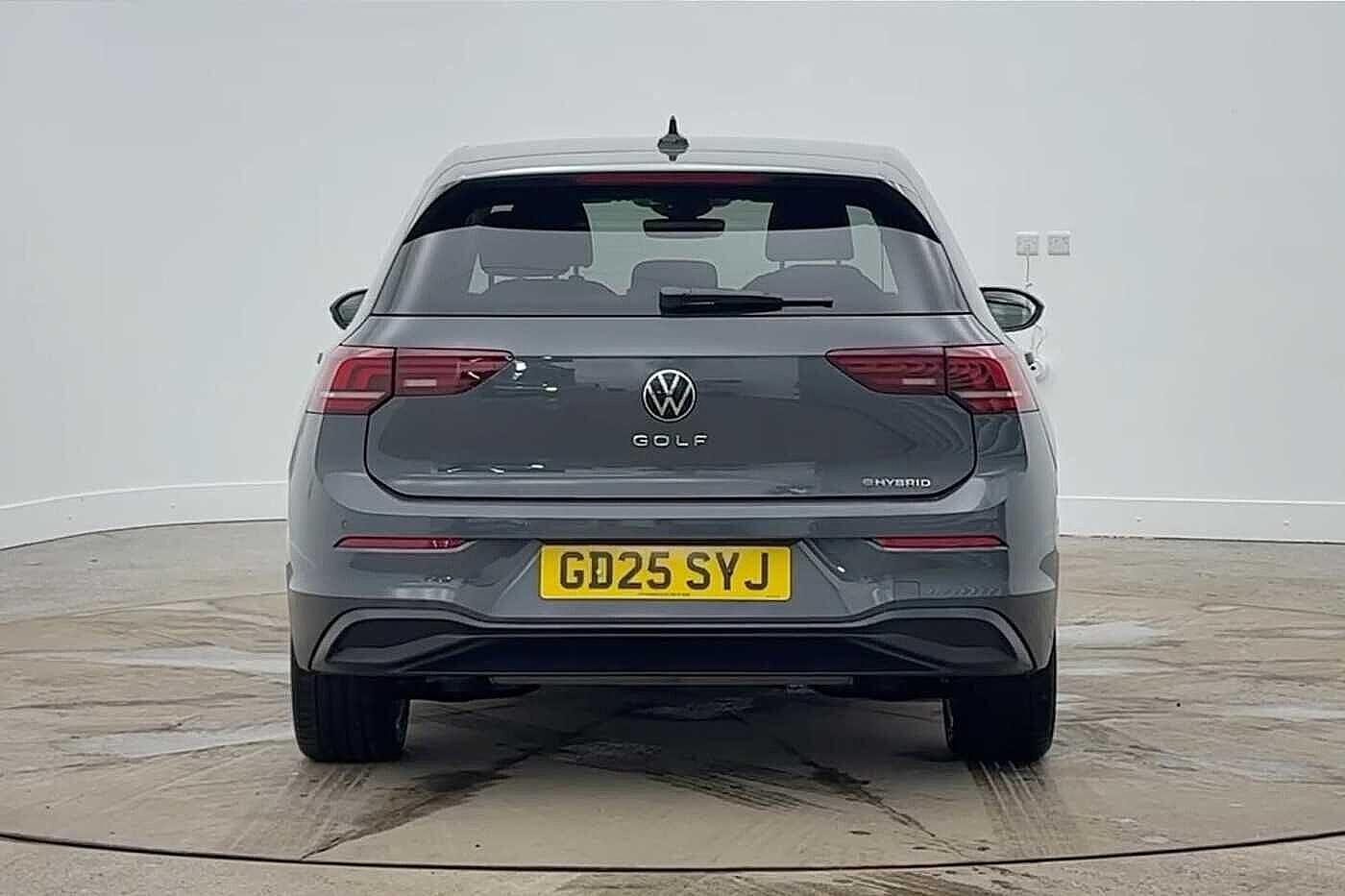 Used Volkswagen Golf 2025 for sale - 77951777: Photo 8