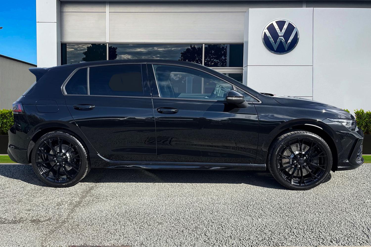 Used Volkswagen Golf 2026 for sale - 77451048: Photo 3