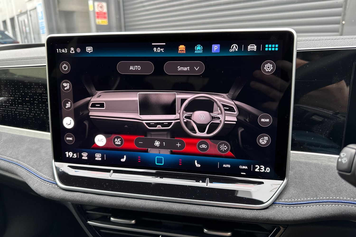 Used Volkswagen Passat 2025 for sale - 76421399: Photo 21