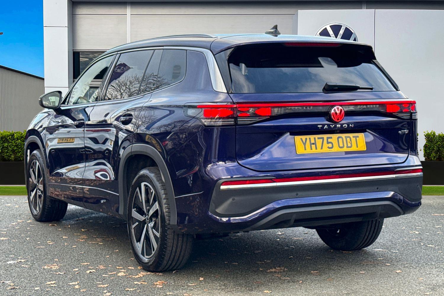 Used Volkswagen Touran 2025 for sale - 76902580: Photo 2