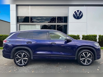 Used Volkswagen Touran 2025 for sale - 76902580: Photo